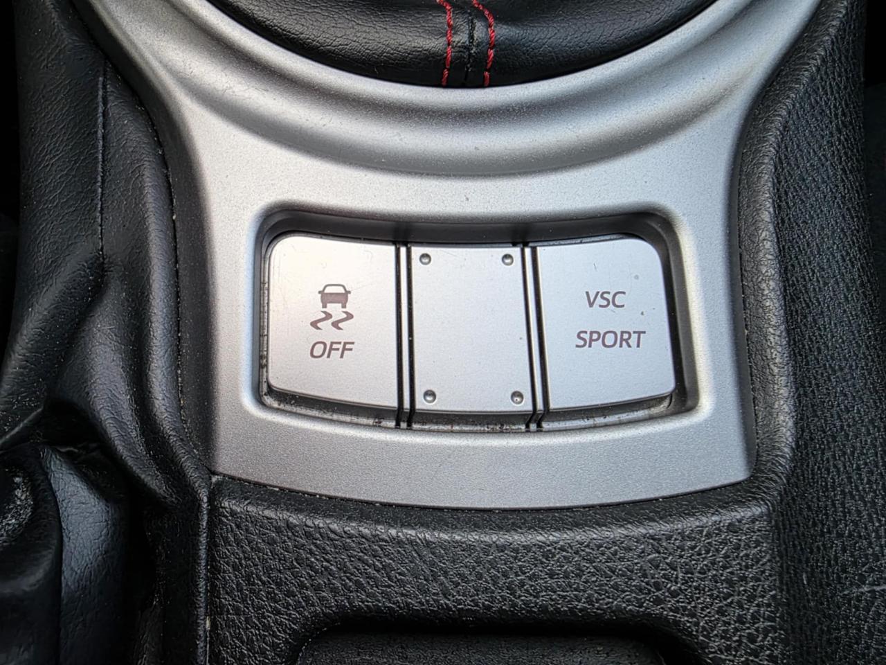 1746738873624