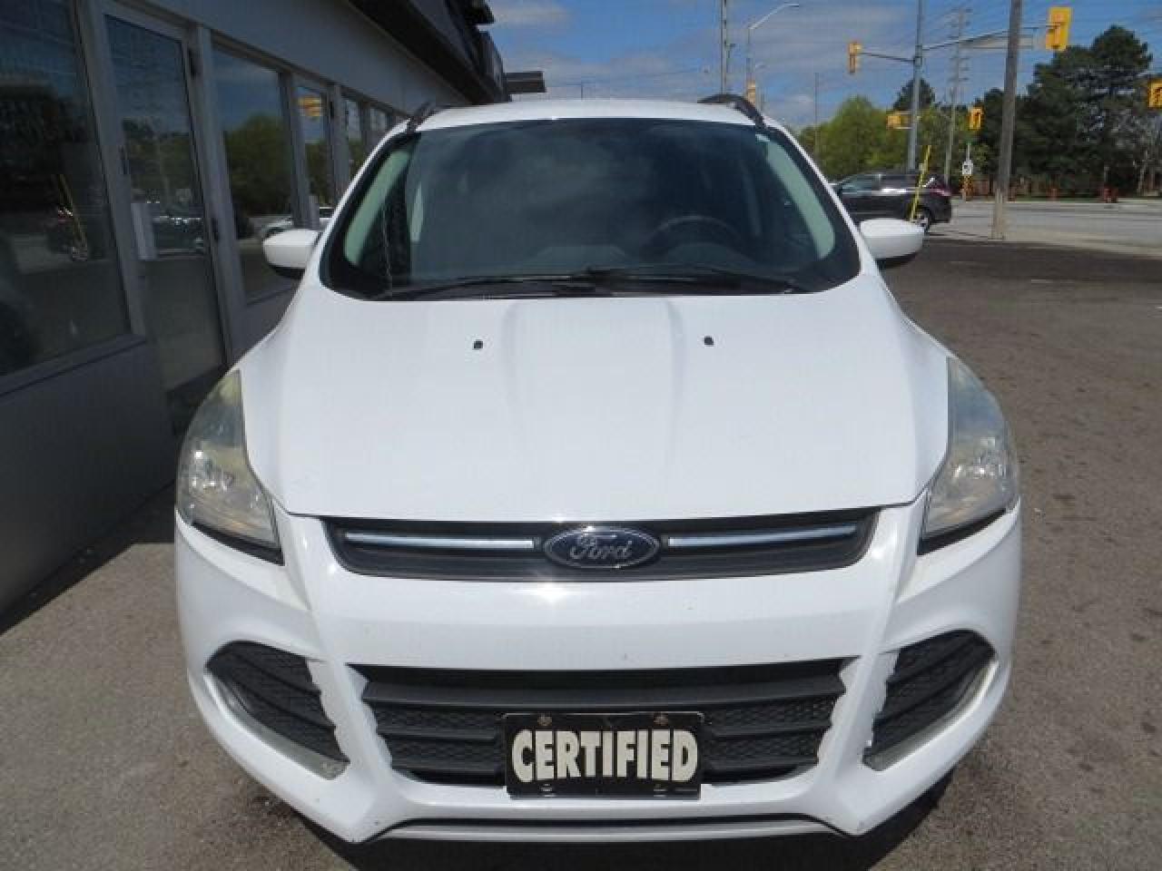 2014 Ford Escape CERTIFIED, 4 WHEEL DRIVE, REAR CAMERA - Photo #3