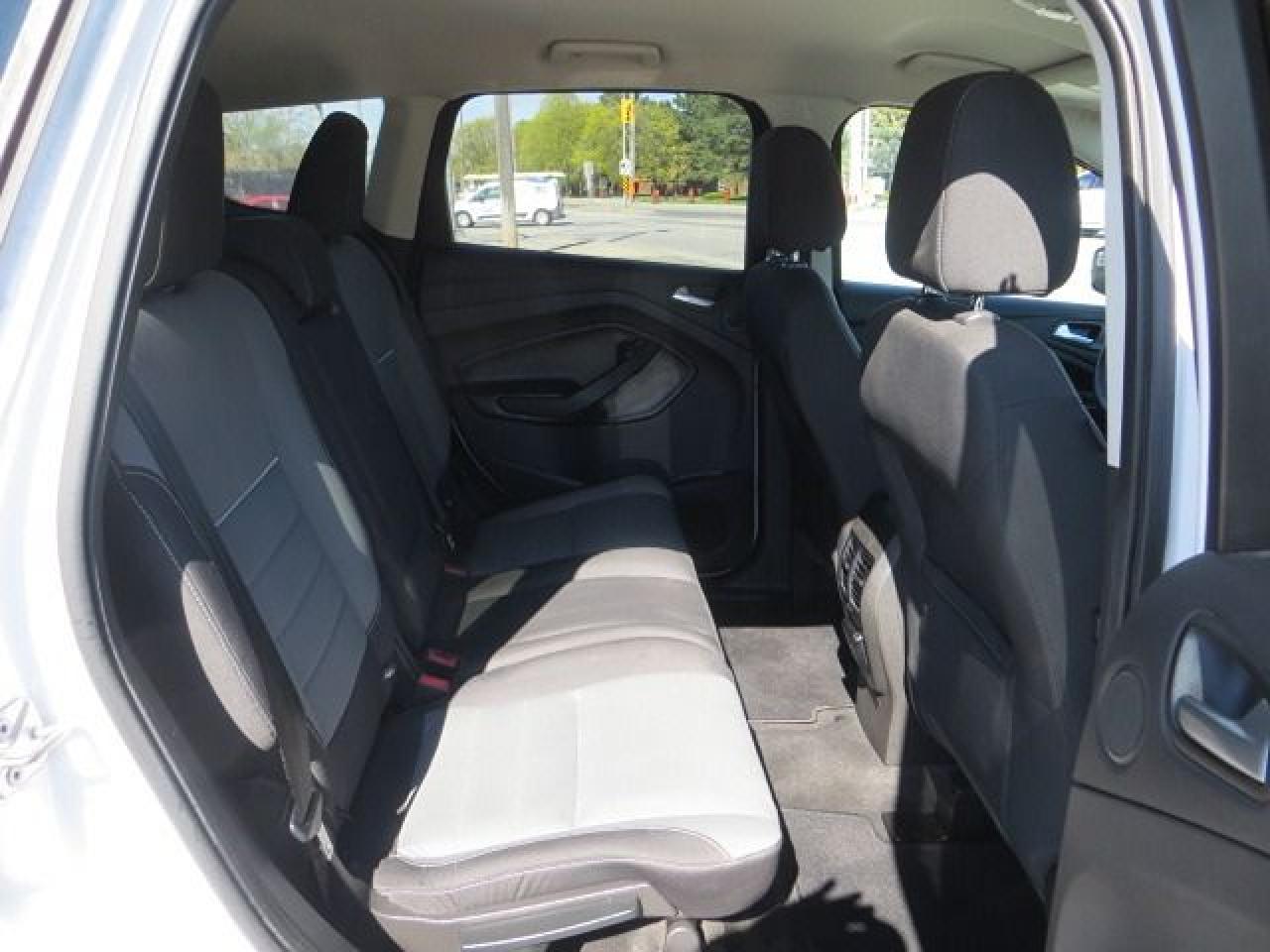 2014 Ford Escape CERTIFIED, 4 WHEEL DRIVE, REAR CAMERA - Photo #11