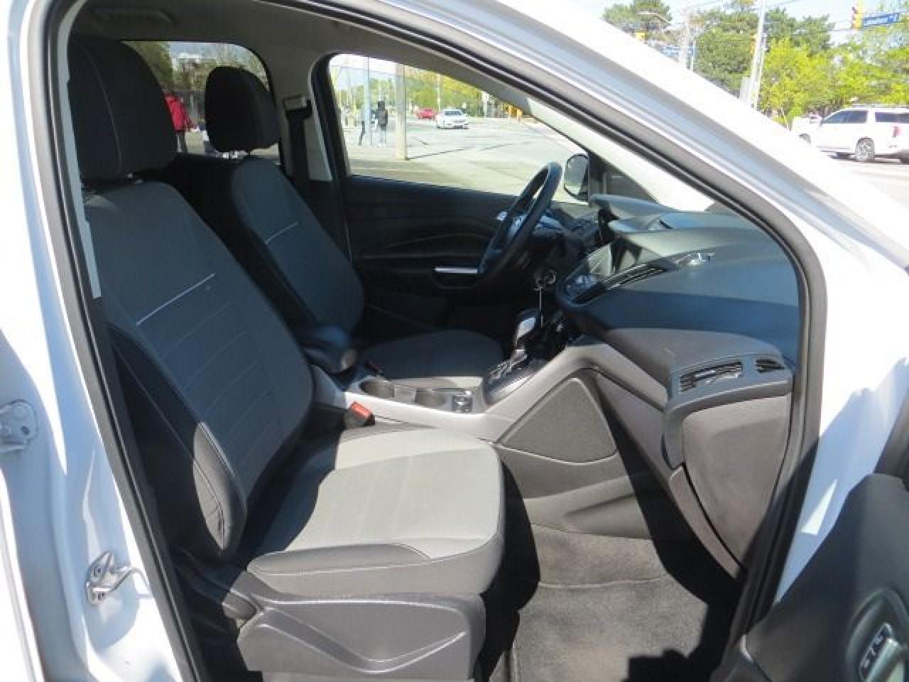 2014 Ford Escape CERTIFIED, 4 WHEEL DRIVE, REAR CAMERA - Photo #12