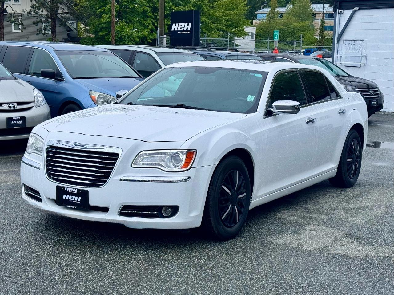 Used 2014 Chrysler 300 300C FINANCING AVAILABLE for sale in Surrey, BC