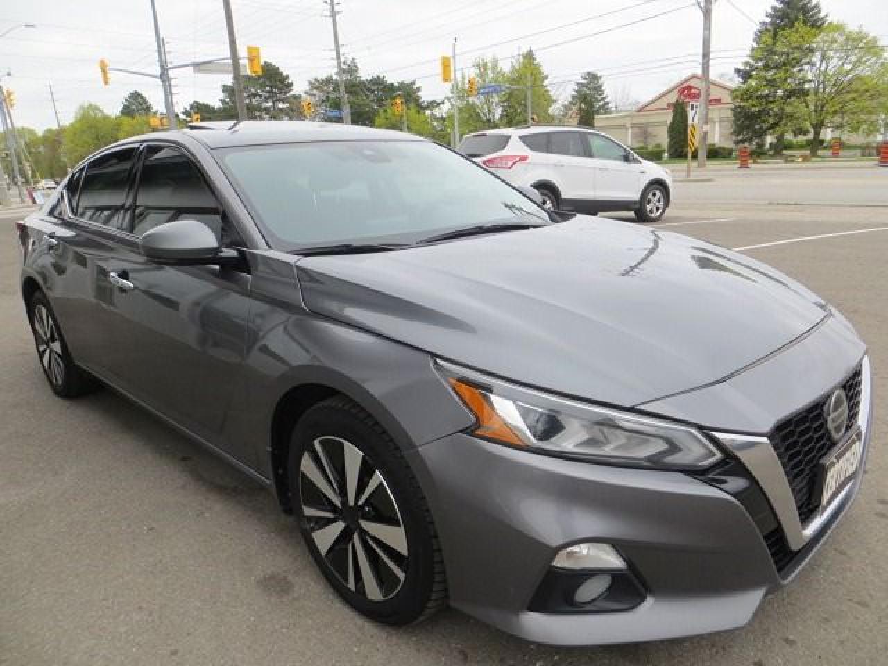 2019 Nissan Altima CERTIFIED, 4 WHEEL DRIVE, SUNROOF, REAR CAMERA - Photo #4