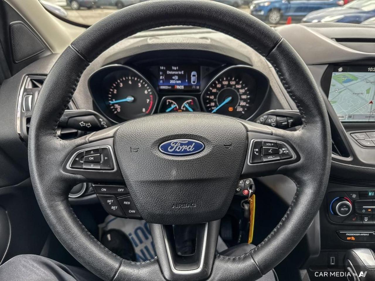 2018 Ford Escape SEL / LEATHER / NAV / HTD SEATS / ALLOYS - Photo #19