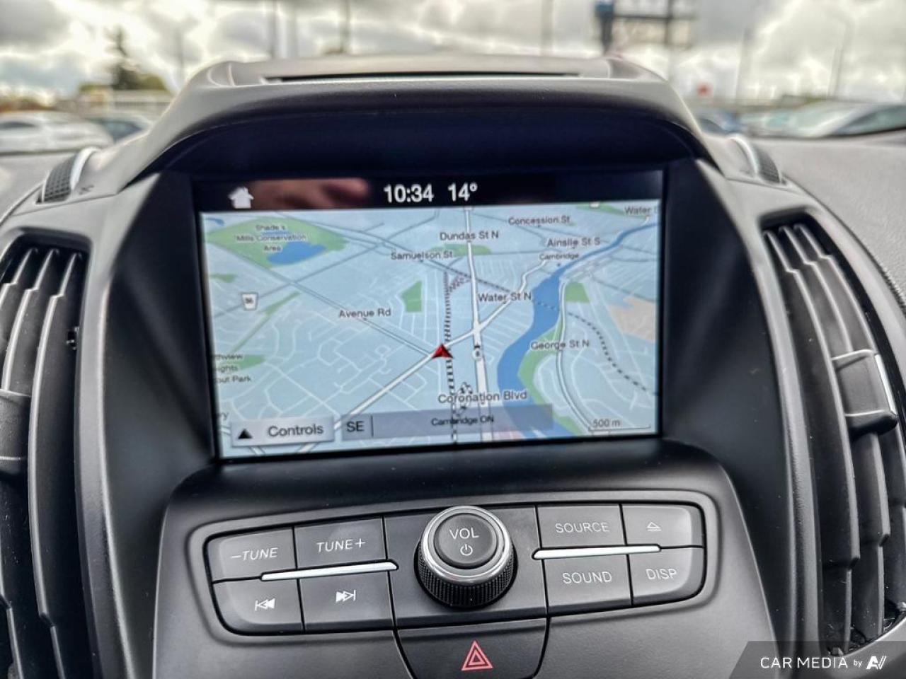 2018 Ford Escape SEL / LEATHER / NAV / HTD SEATS / ALLOYS - Photo #15