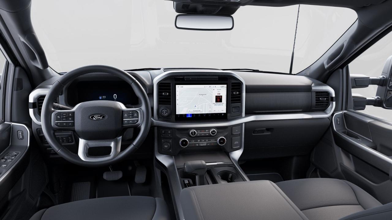 2025 Ford F-150 XLT 4WD SuperCrew 6.5' Box Photo5