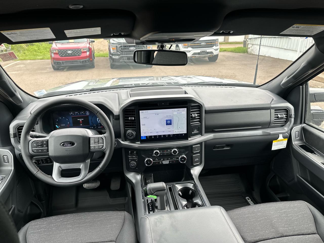 2025 Ford F-150 XLT 4WD SuperCrew 6.5' Box Photo5