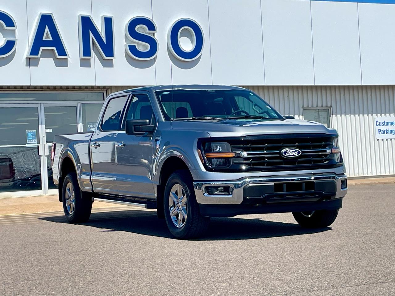 2025 Ford F-150 XLT 4WD SuperCrew 6.5' Box Photo2