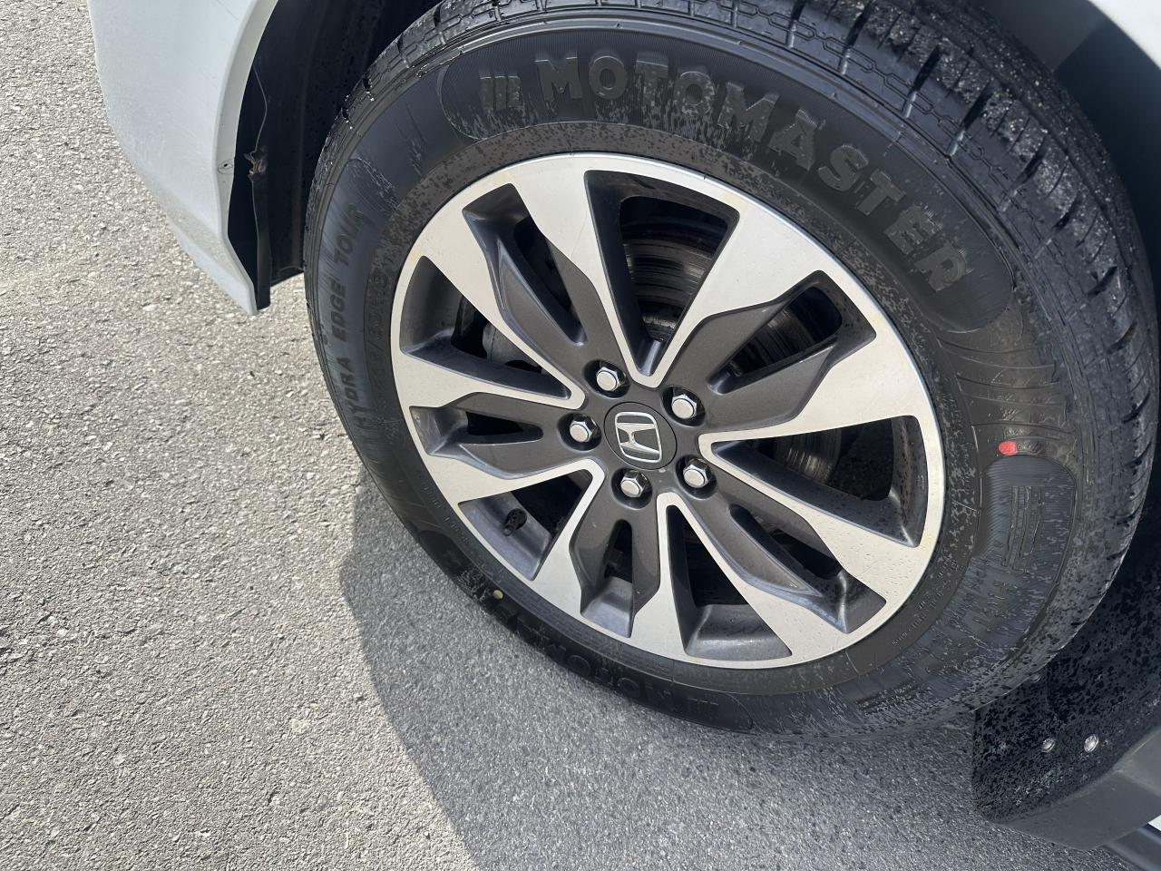 2022 Honda Odyssey EX-L NAV - Photo #6