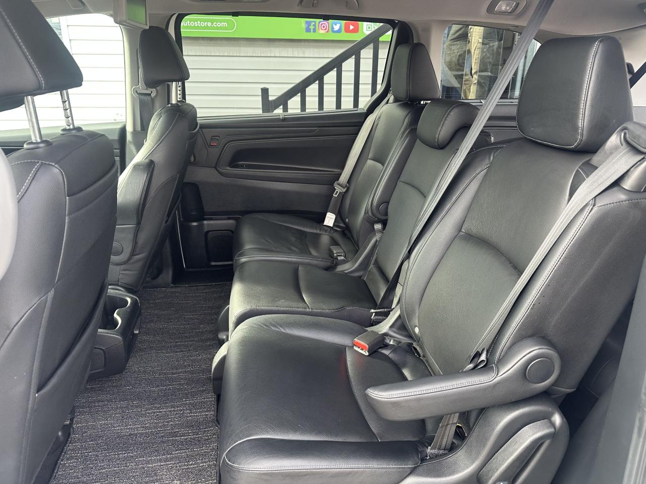 2022 Honda Odyssey EX-L NAV - Photo #8
