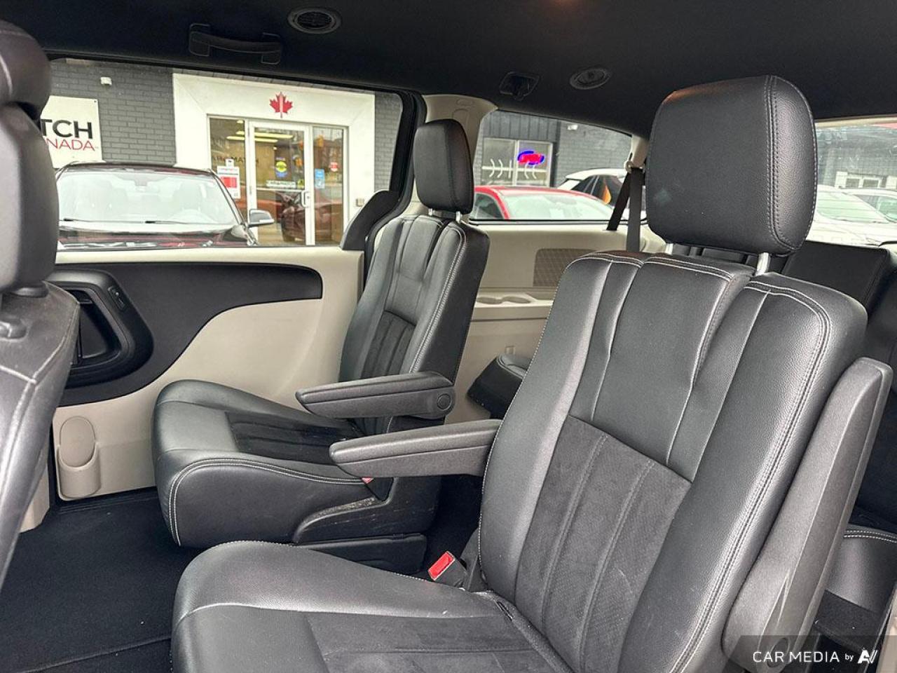 2018 Dodge Grand Caravan SXT PREMIUM PLUS / STOW N GO / DVD / NAV / LEATHER - Photo #20