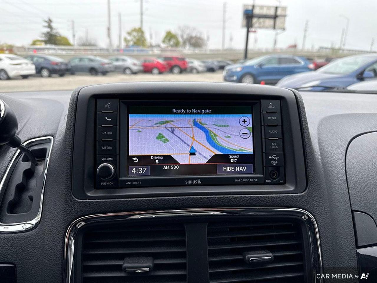 2018 Dodge Grand Caravan SXT PREMIUM PLUS / STOW N GO / DVD / NAV / LEATHER - Photo #15