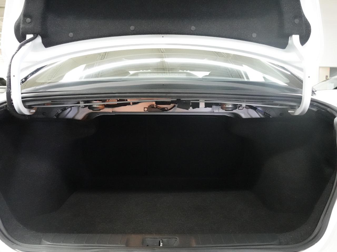 2021 Nissan Sentra SR | Sunroof | Heated Seats | ACC | BSM | CarPlay
