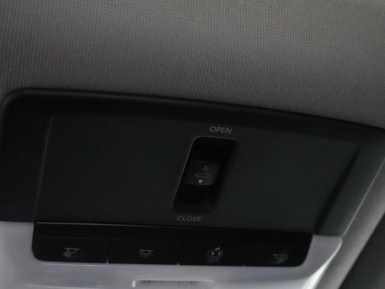 2021 Nissan Sentra SR | Sunroof | Heated Seats | ACC | BSM | CarPlay