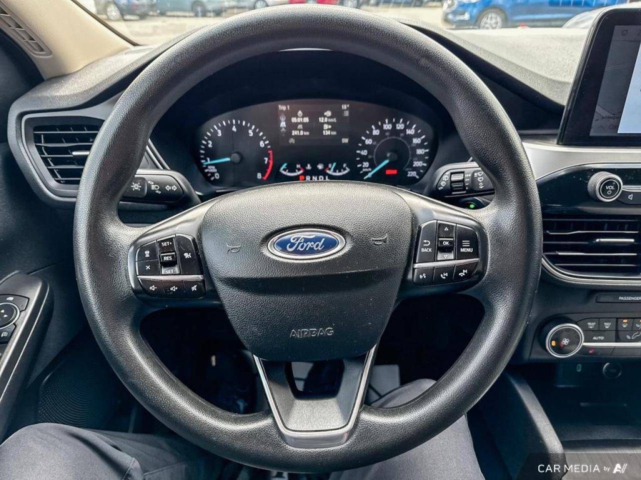 2020 Ford Escape SEL / AWD / NAV / HTD SEATS / ALLOYS - Photo #18
