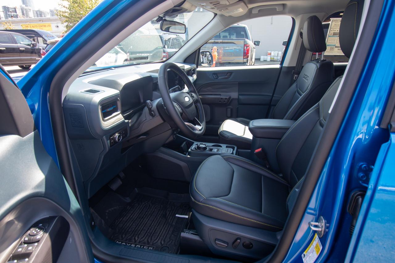 2025 Ford Maverick LOBO STANDARD AWD SUPERCREW Photo5