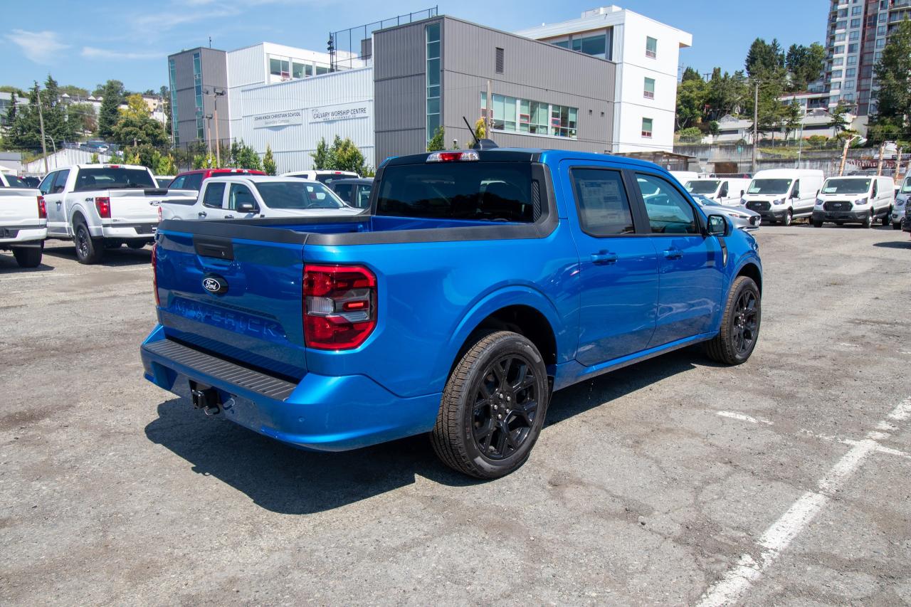 2025 Ford Maverick LOBO STANDARD AWD SUPERCREW Photo4