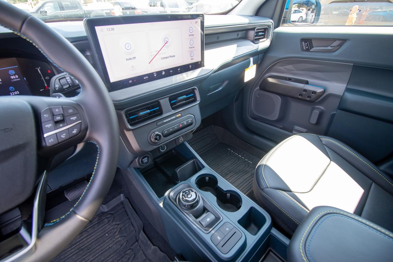2025 Ford Maverick LOBO STANDARD AWD SUPERCREW Photo5