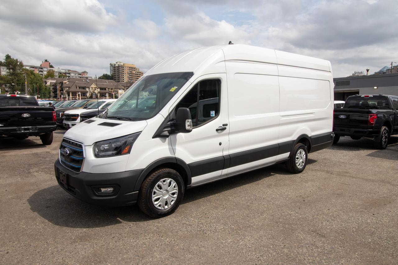 2025 Ford E-Transit Cargo Van T-350 148" EL HI RF 9500 GVWR RWD Photo1