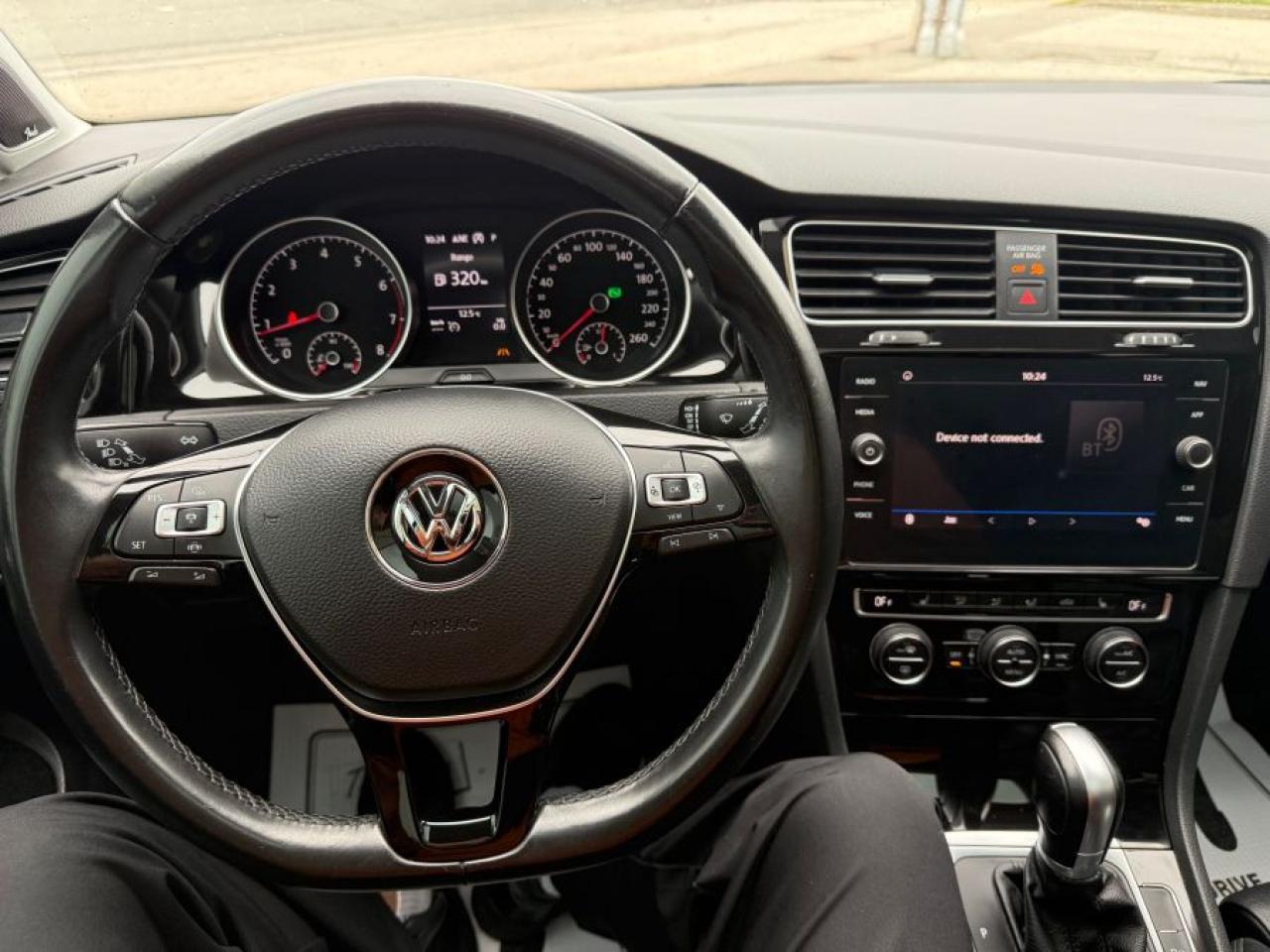 2019 Volkswagen Golf EXECLINE (ONE OWNER) - Photo #11