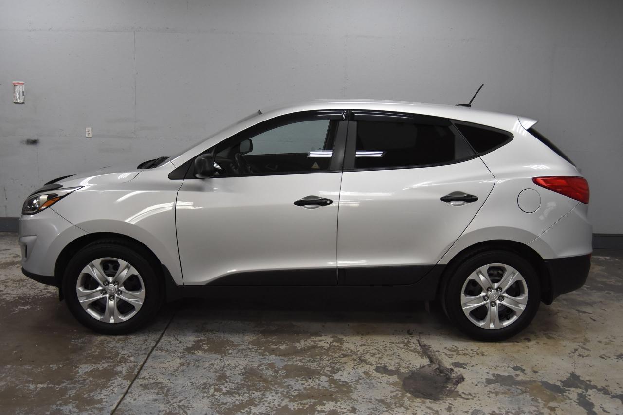 2014 Hyundai Tucson GL - Photo #3