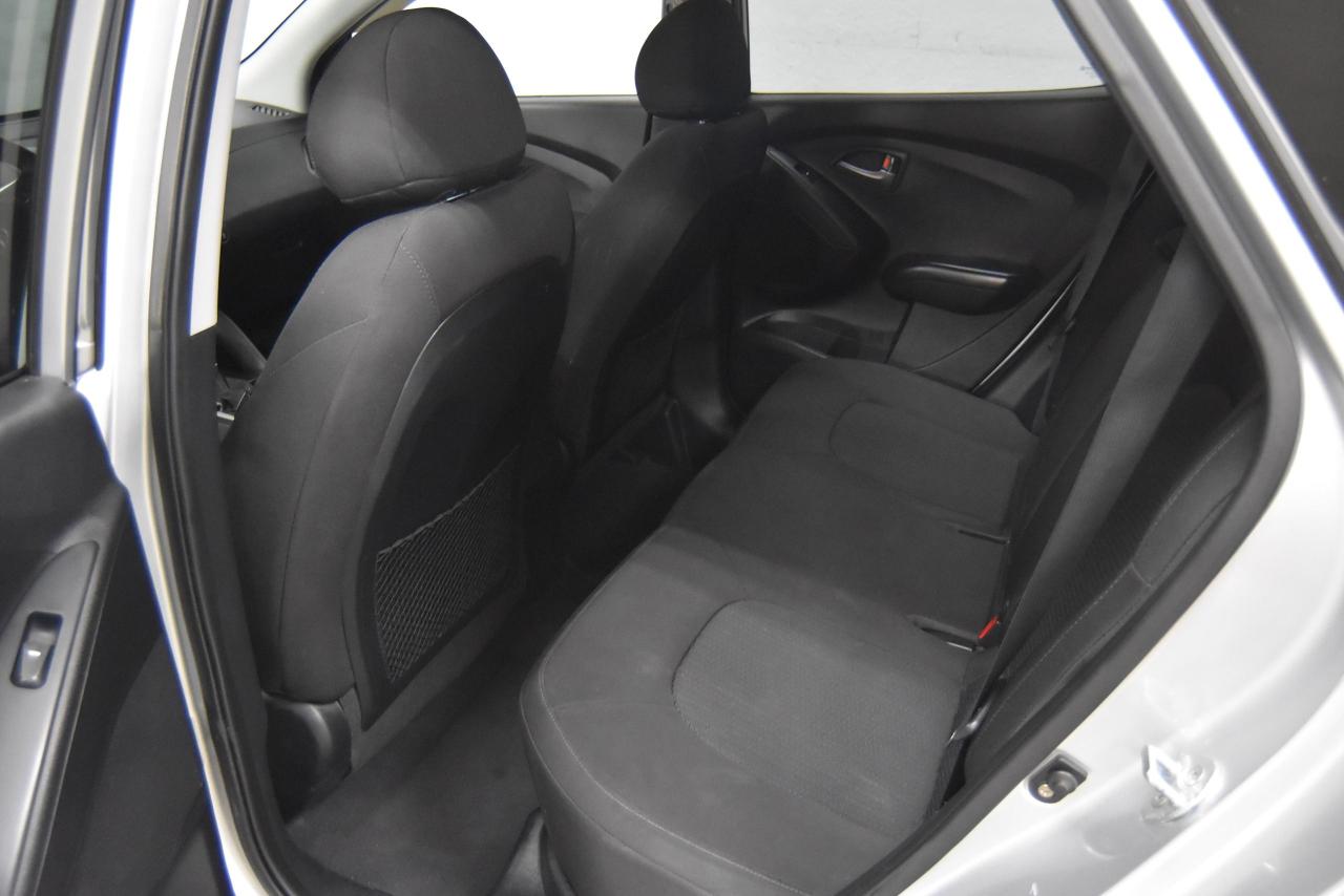 2014 Hyundai Tucson GL - Photo #11