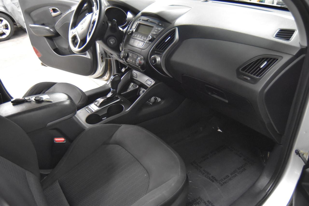 2014 Hyundai Tucson GL - Photo #12