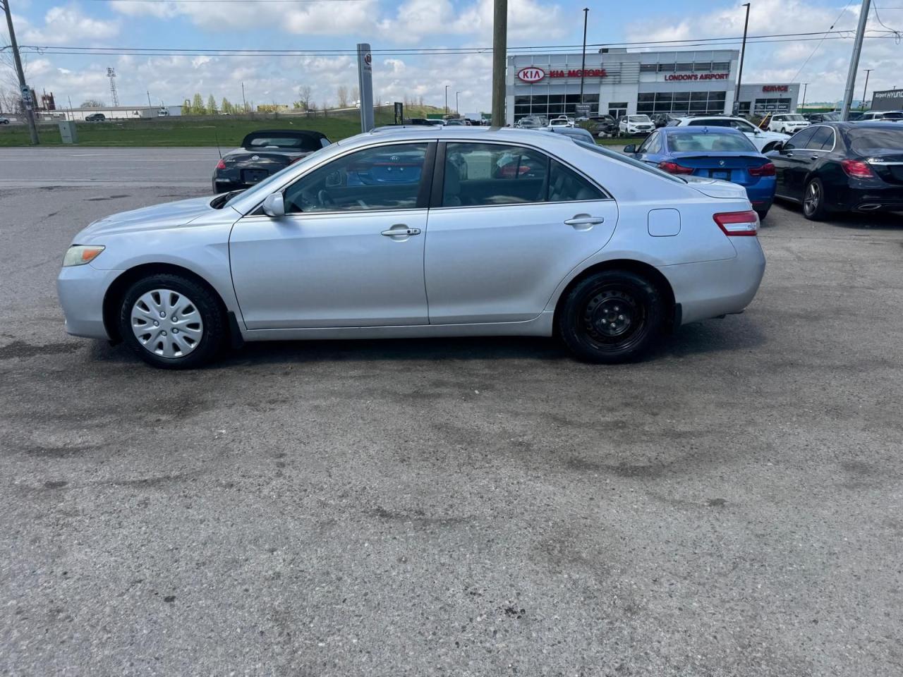 2011 Toyota Camry XLE - Photo #2