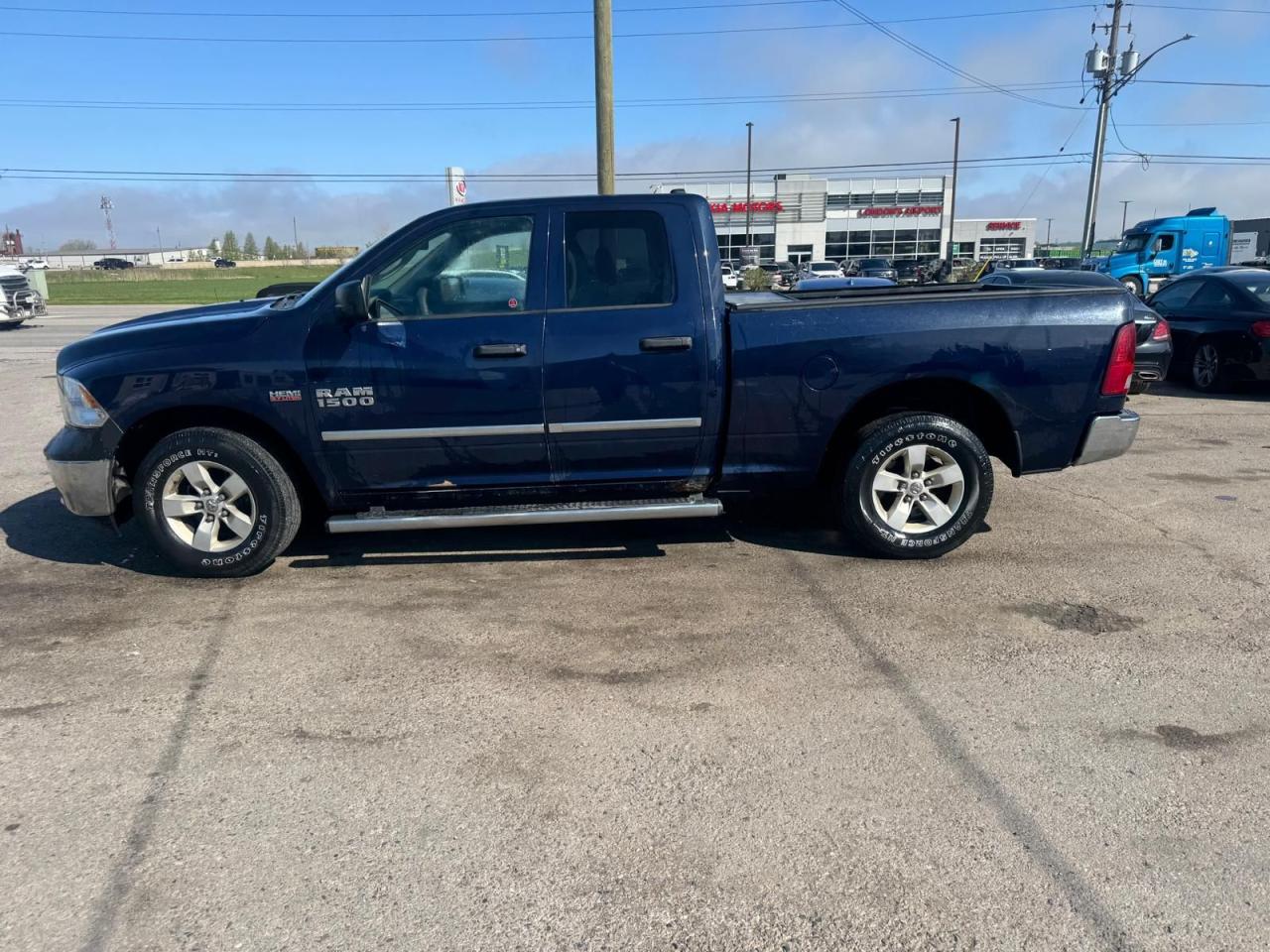 2015 RAM 1500 ST - Photo #2