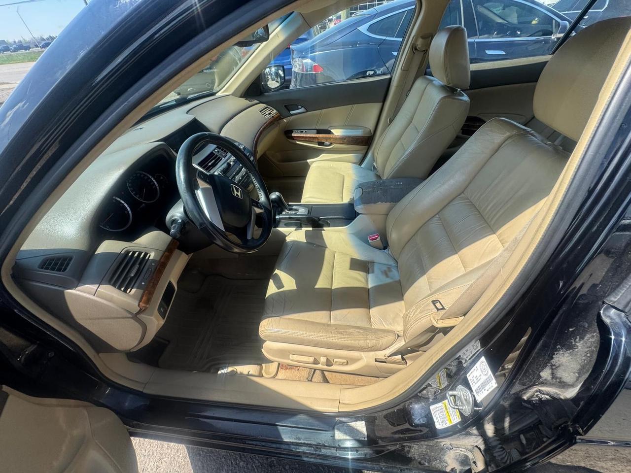 2008 Honda Accord EX-L, LEATHER, LOADED, NO START, AS IS Photo