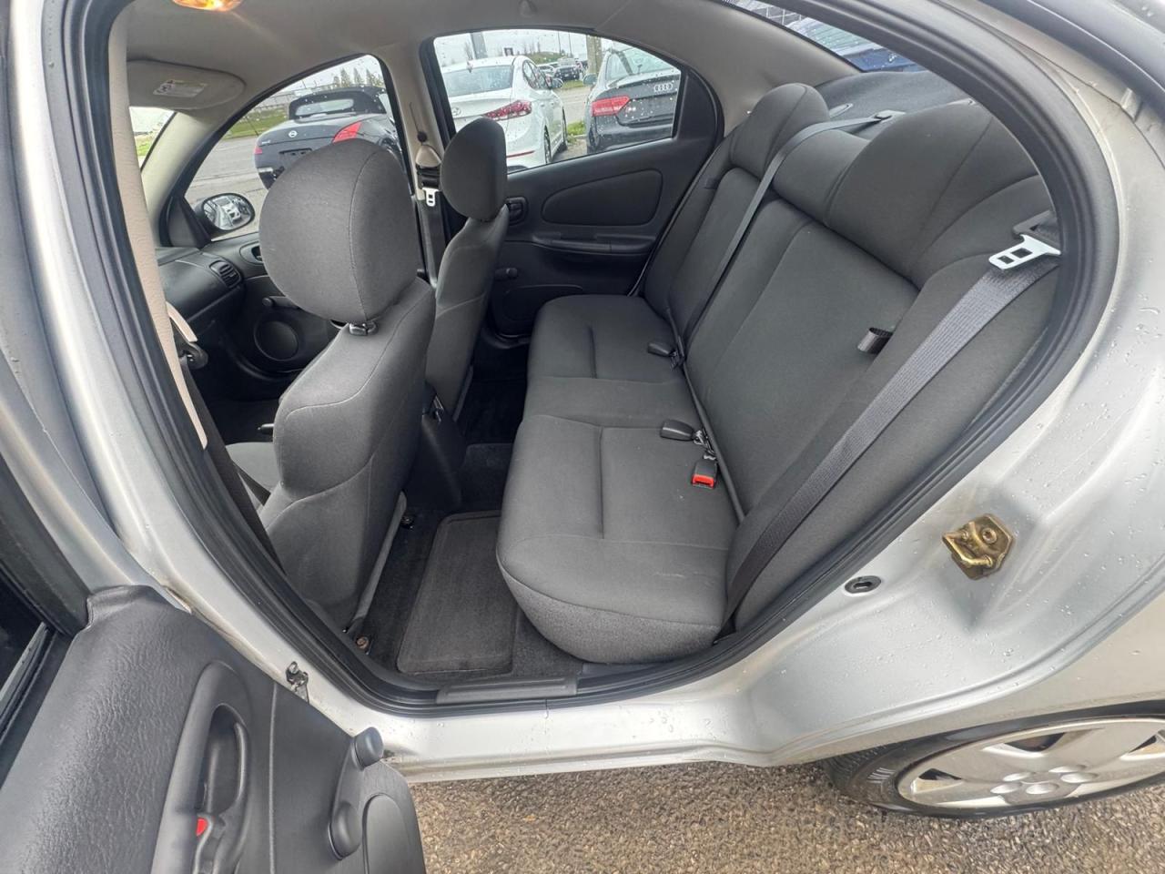 2004 Dodge SX 2.0 Base - Photo #11