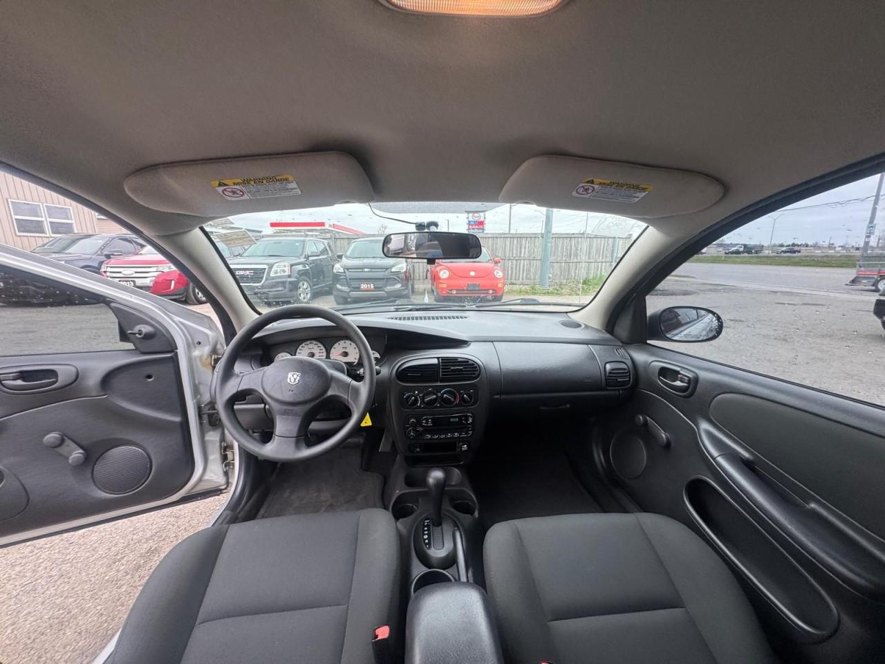 2004 Dodge SX 2.0 Base - Photo #12