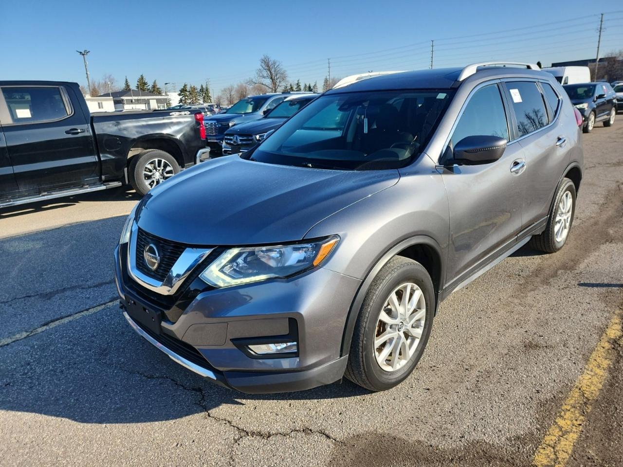 Used 2019 Nissan Rogue SV AWD / Pano Rood / Blind Spot / Lane Departure for sale in Mississauga, ON