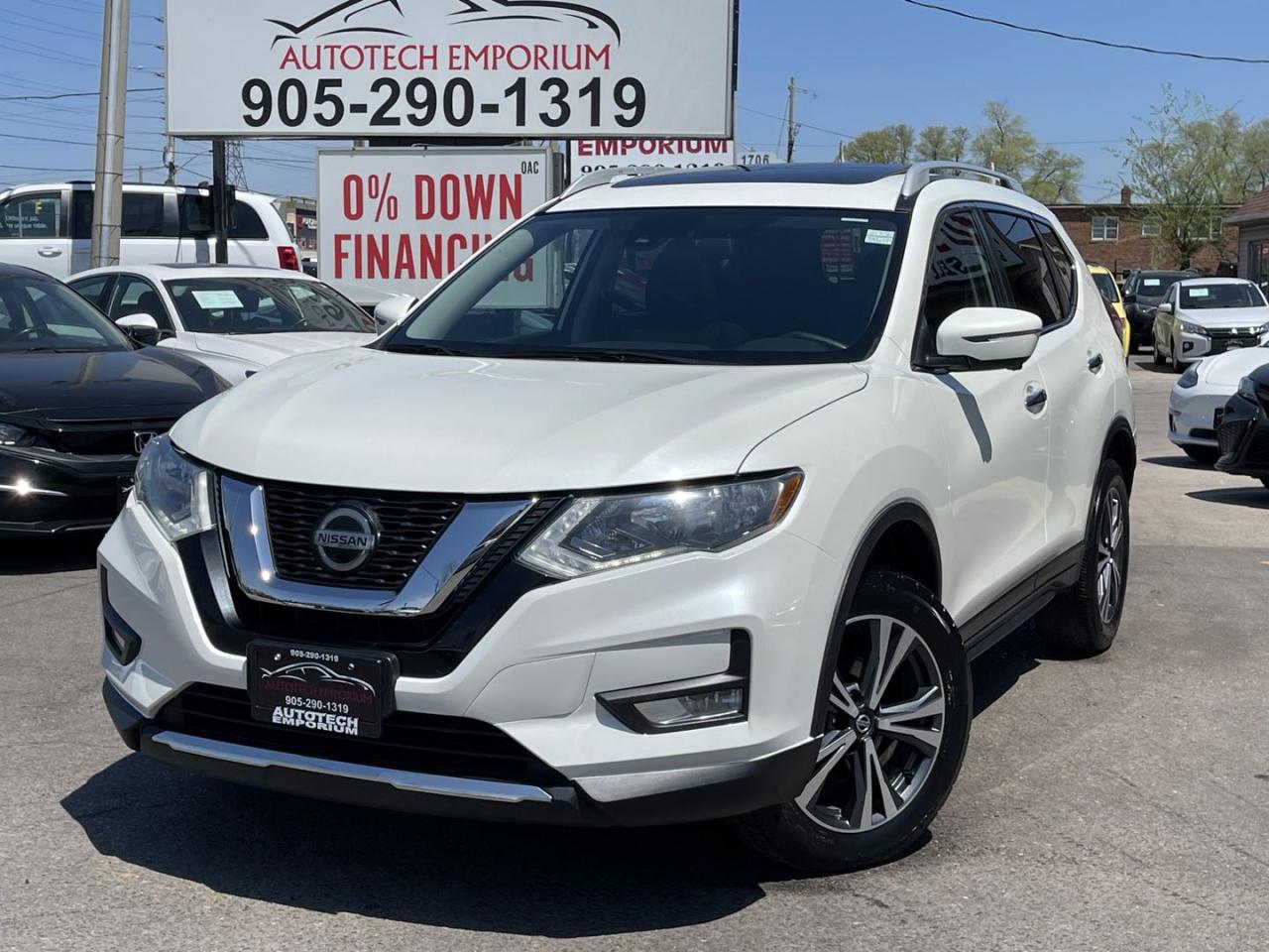 Used 2019 Nissan Rogue SV TECH Pearl white AWD / Pano Roof / Pro Pilot / Navi for sale in Mississauga, ON