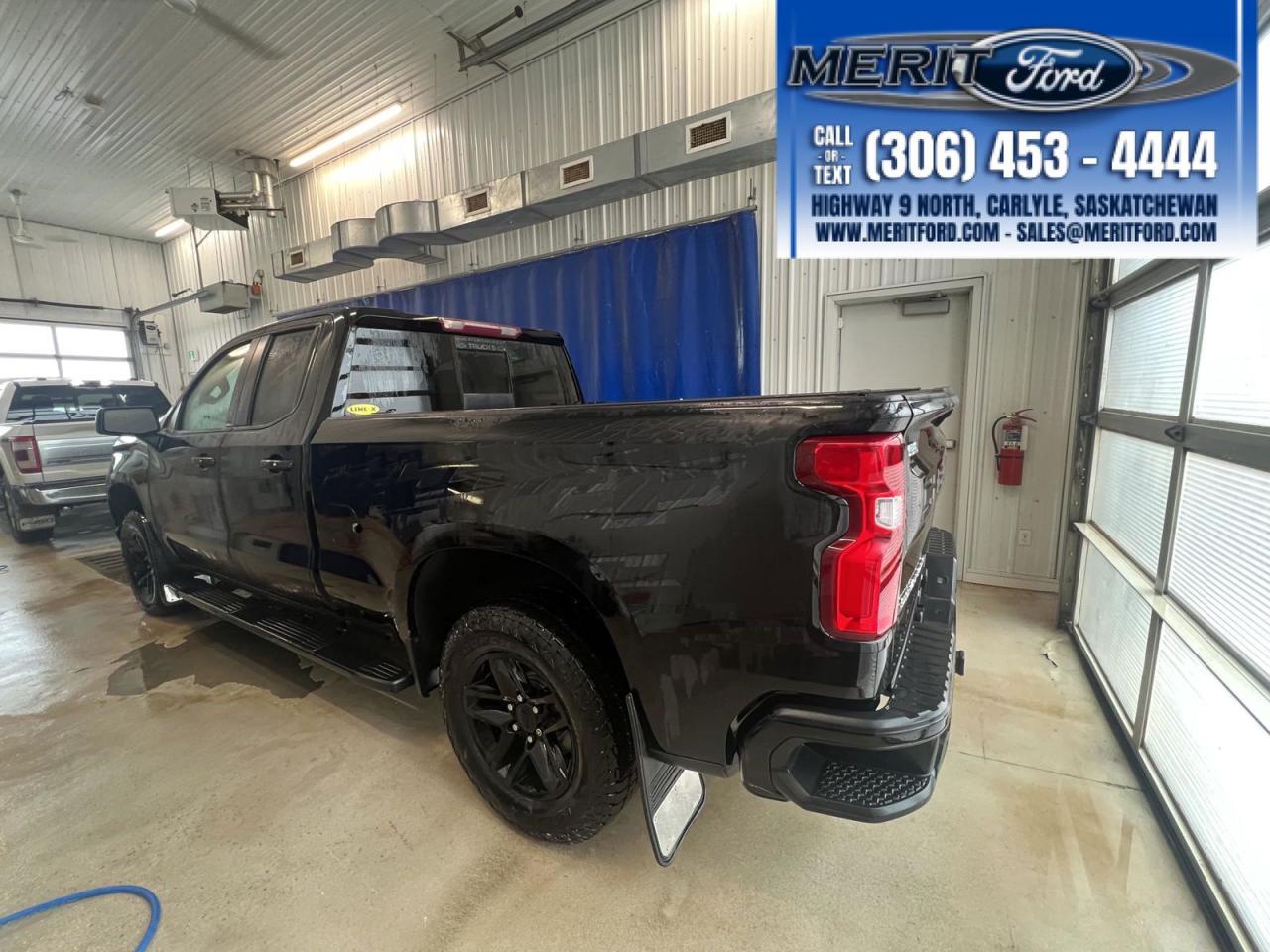 2019 Chevrolet Silverado 1500 RST Photo4