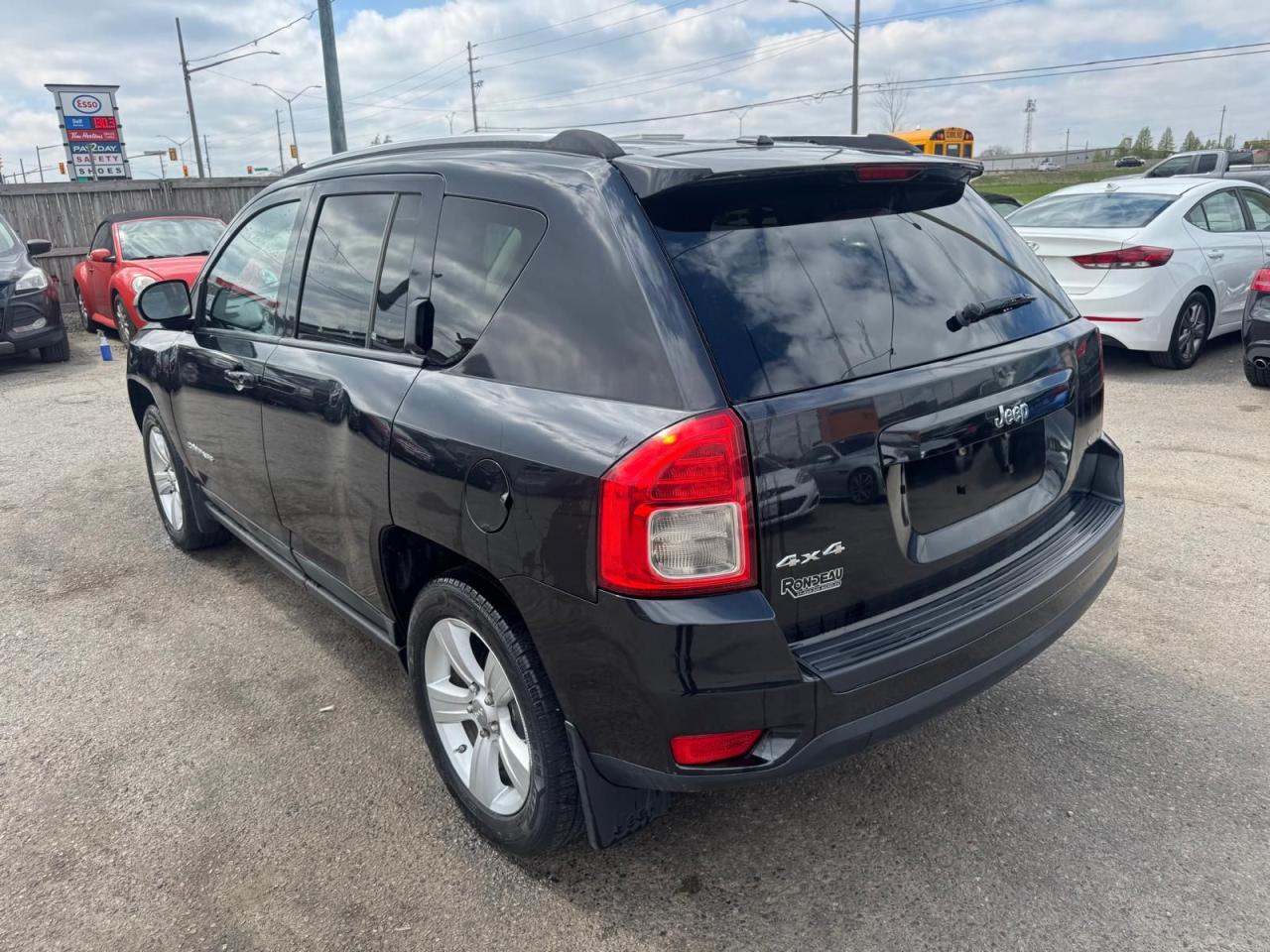 2011 Jeep Compass North Edition - Photo #2