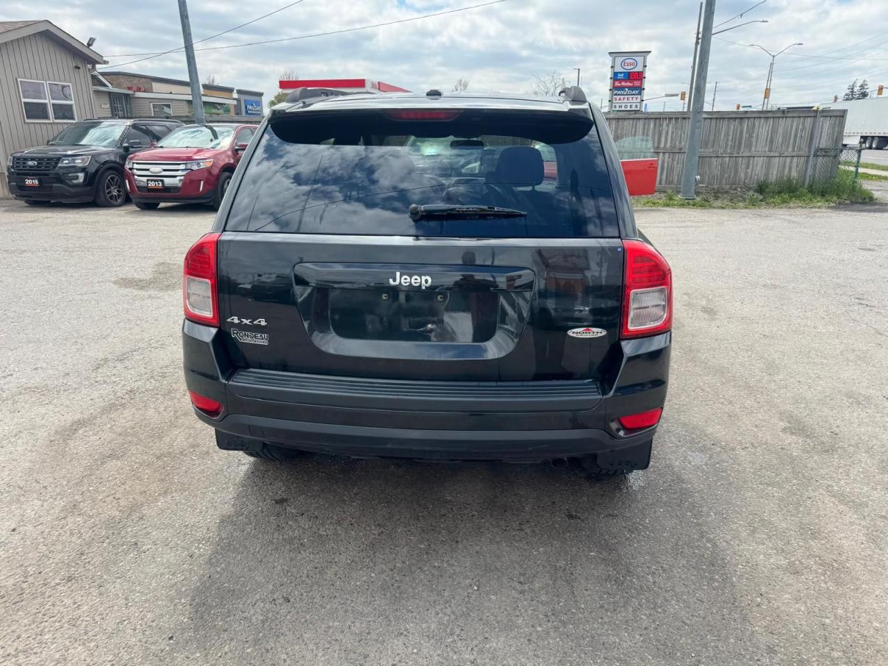 2011 Jeep Compass North Edition - Photo #3