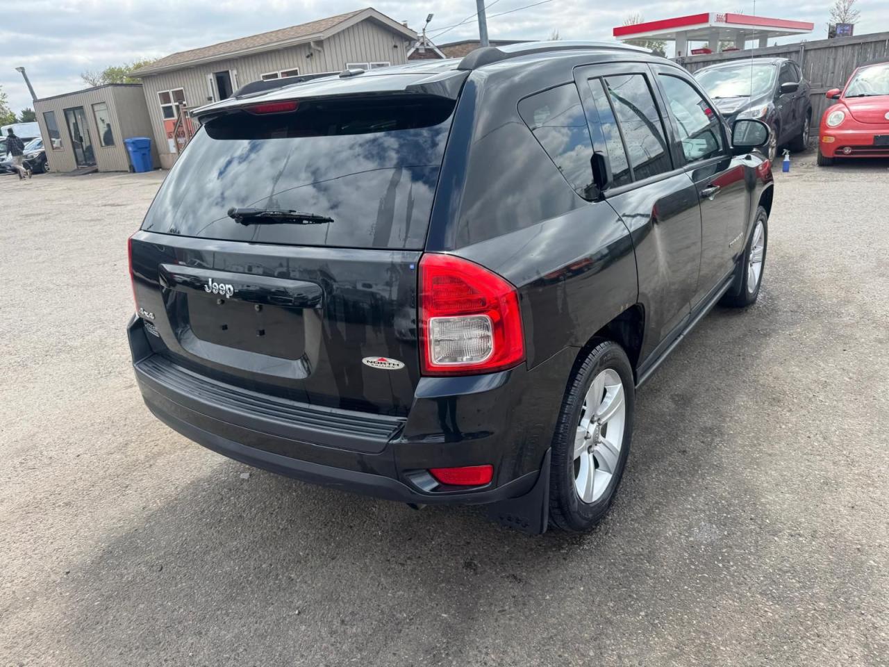 2011 Jeep Compass North Edition - Photo #4