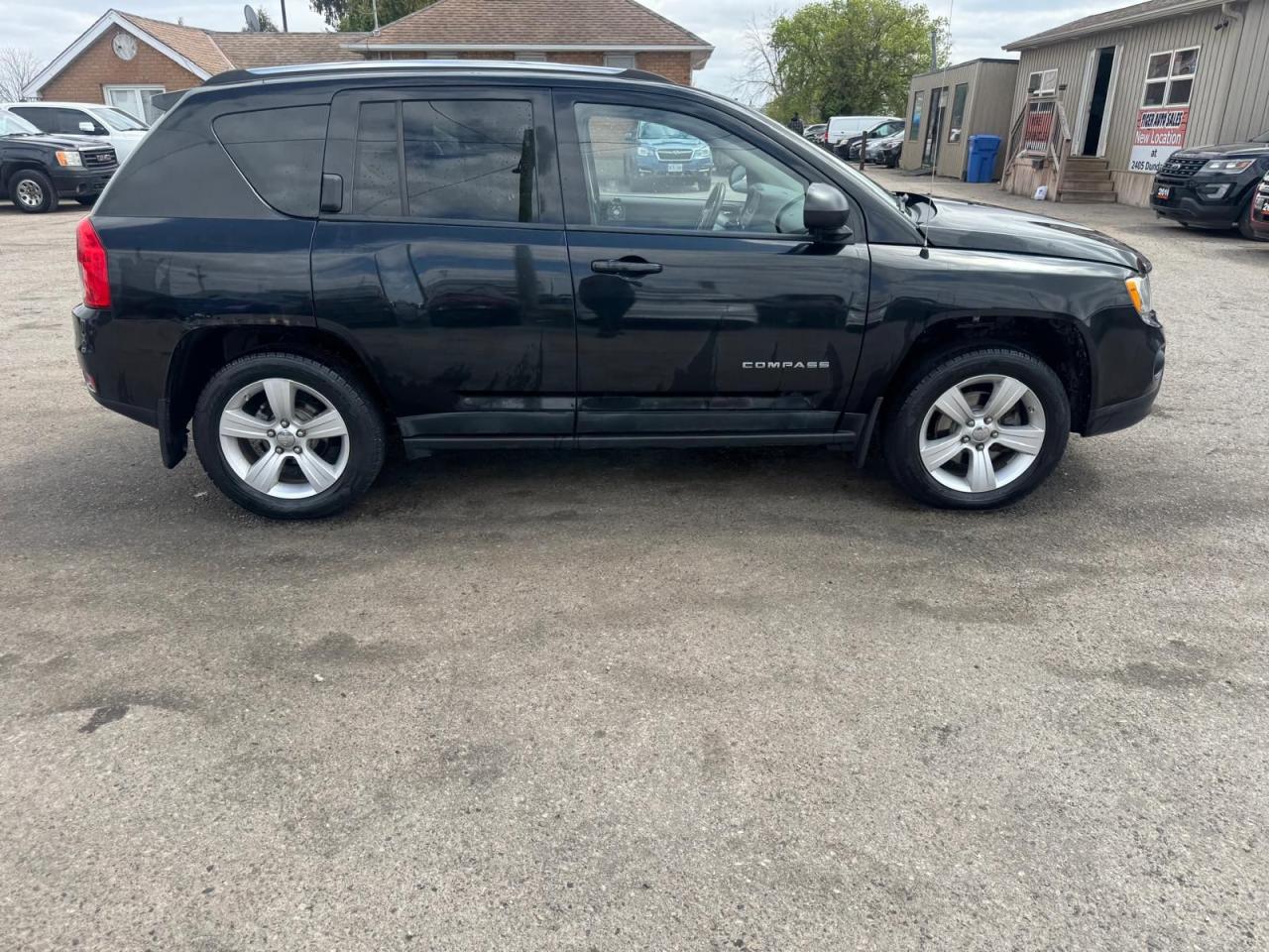 2011 Jeep Compass North Edition - Photo #5