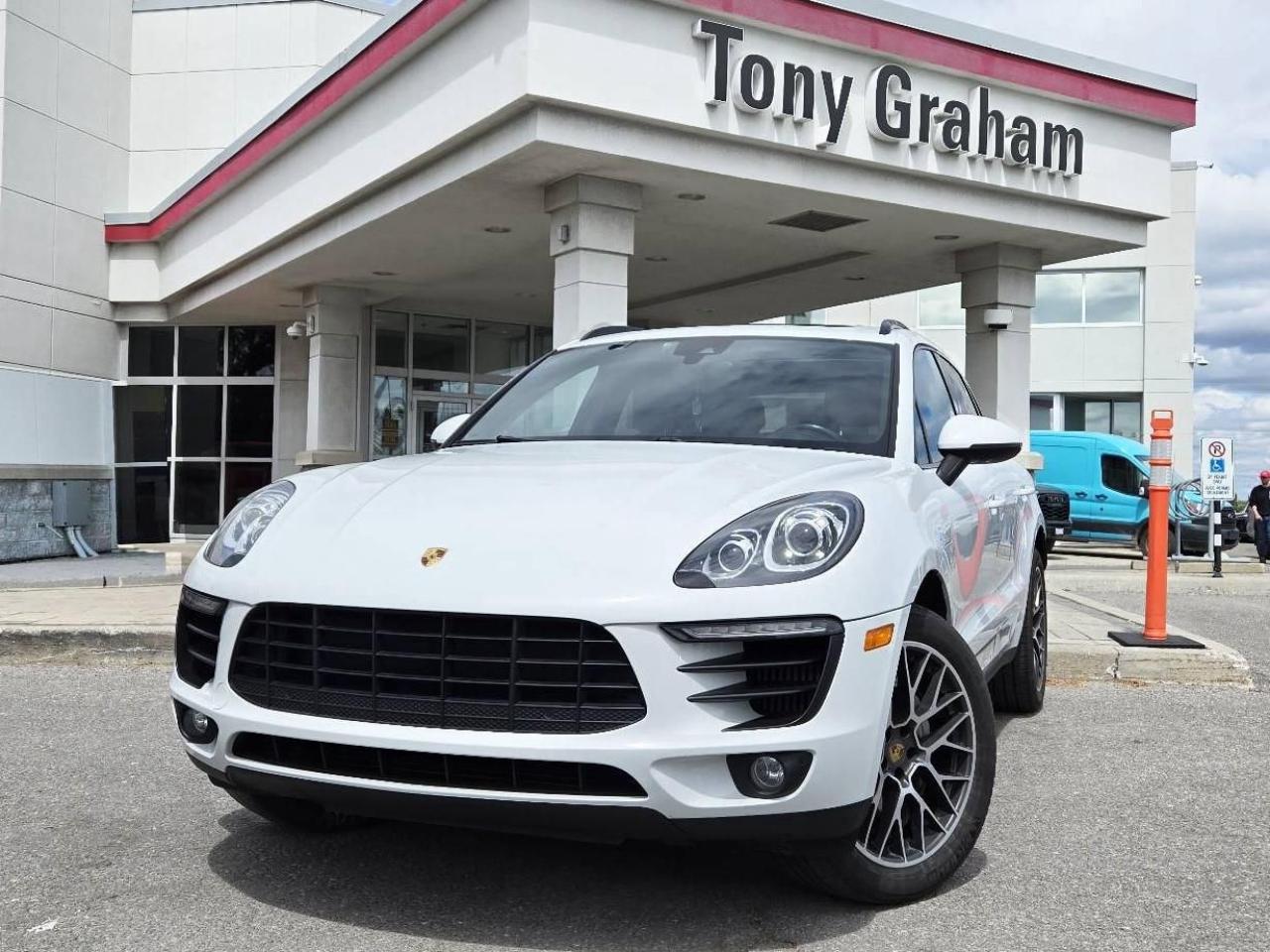 Used 2018 Porsche Macan S for sale in Ottawa, ON
