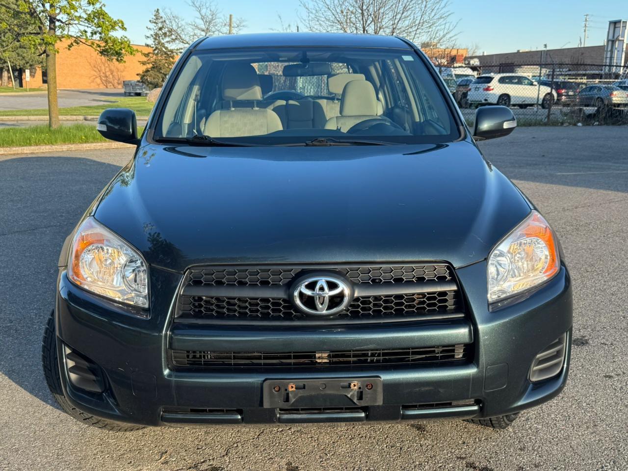 2011 Toyota RAV4 BASE Photo2