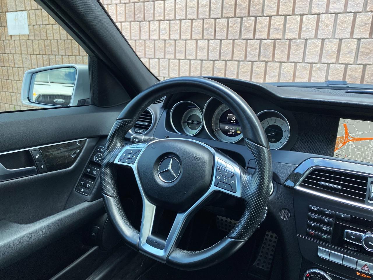 2014 Mercedes-Benz C-Class C300 4MATIC-AMG-SPORT-NAVI-CAMERA-PANO ROOF - Photo #14