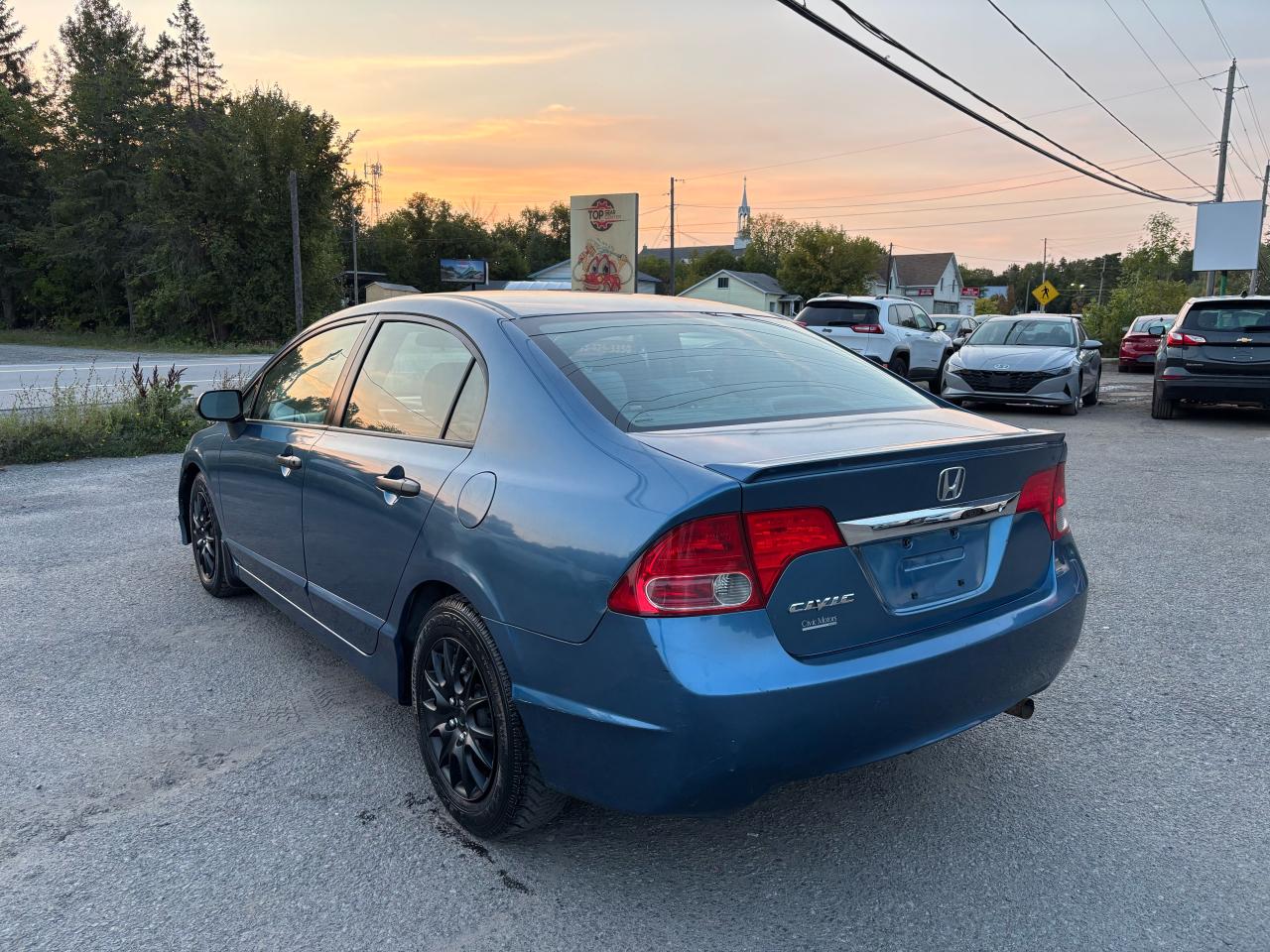 2010 Honda Civic DX-G Photo4