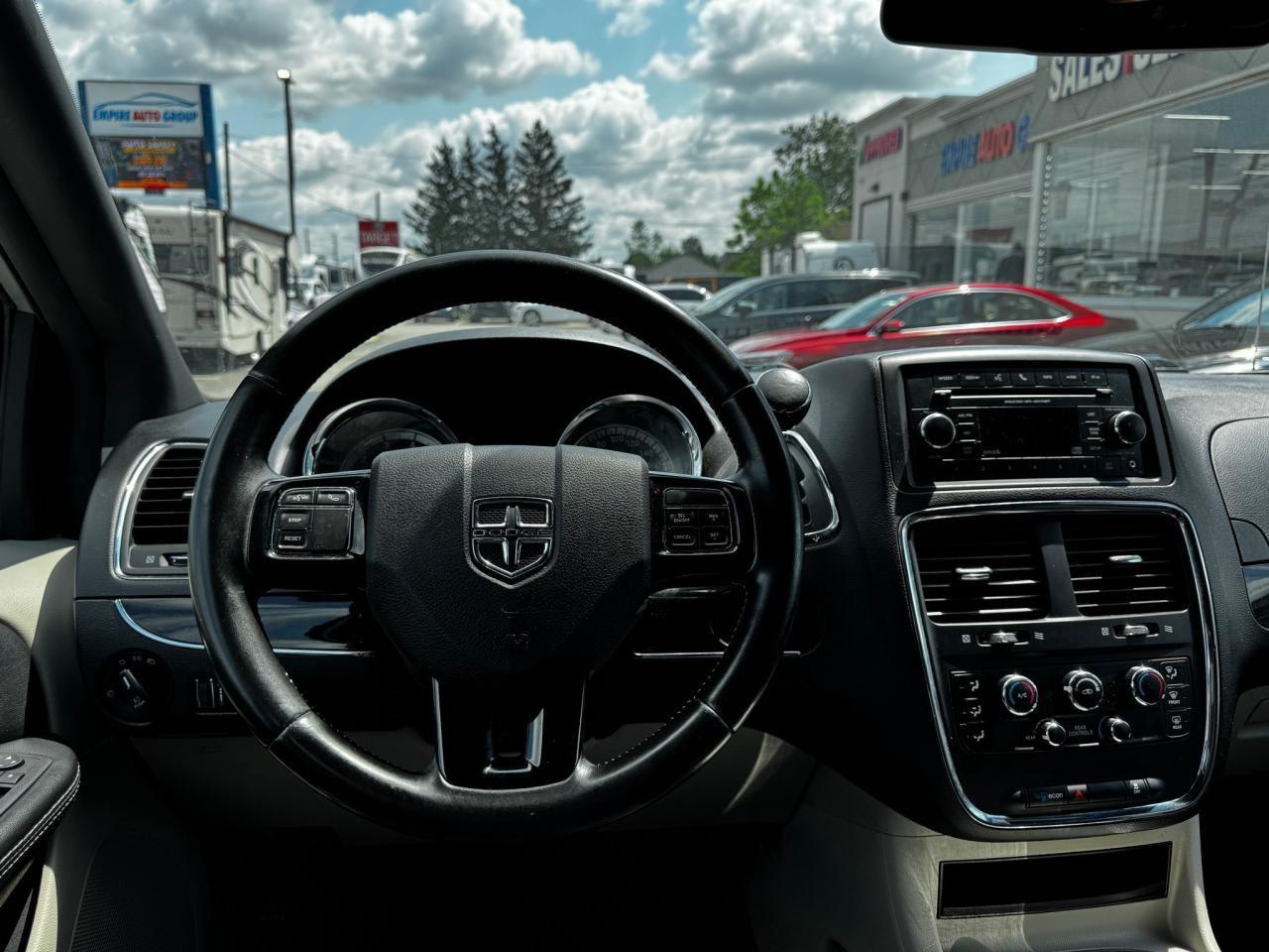 2019 Dodge Grand Caravan SXT Photo