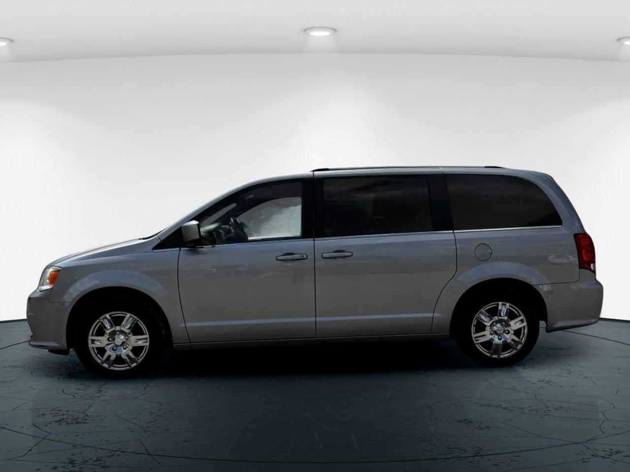 2019 Dodge Grand Caravan SXT Photo
