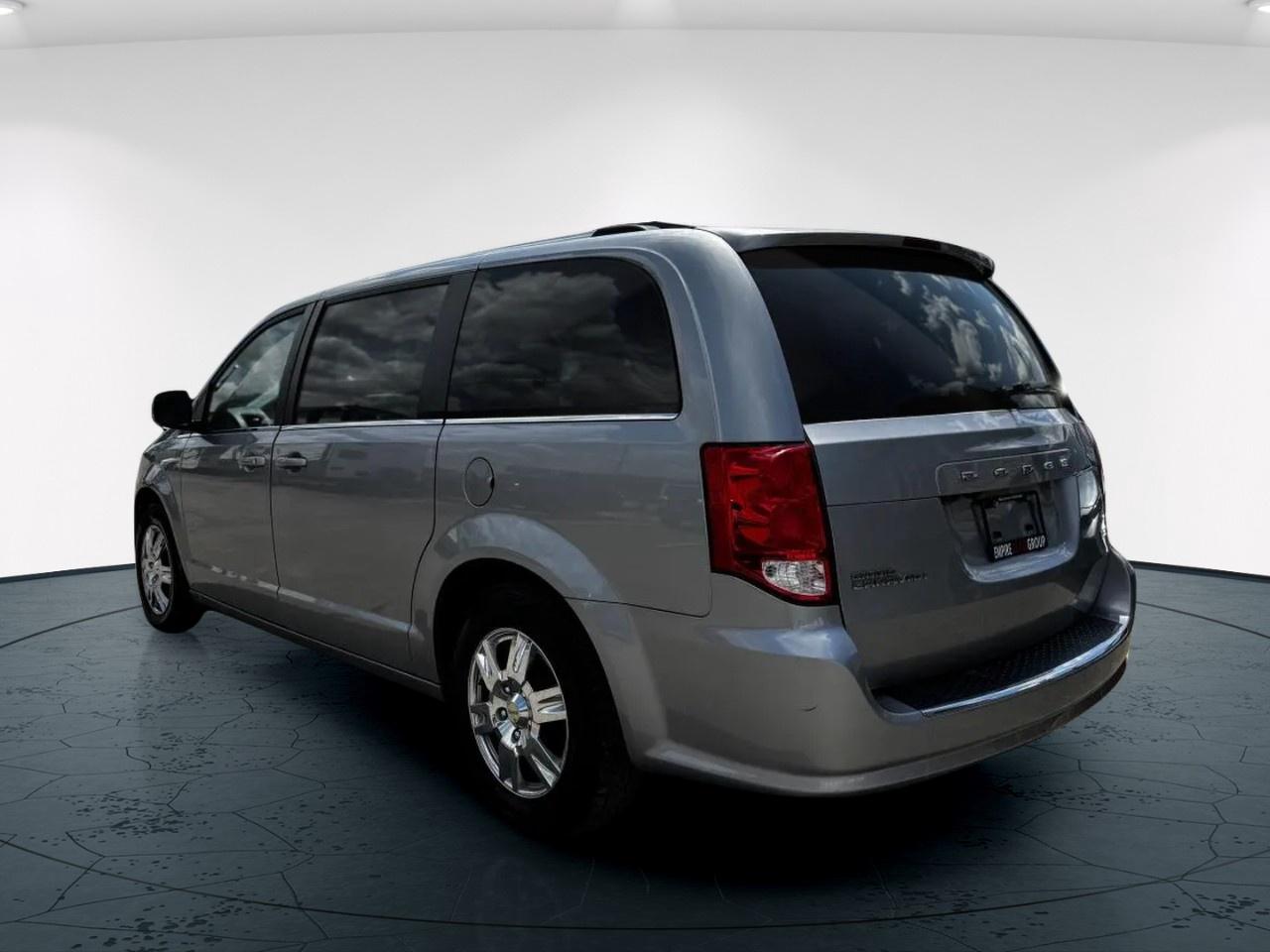 2019 Dodge Grand Caravan SXT Photo