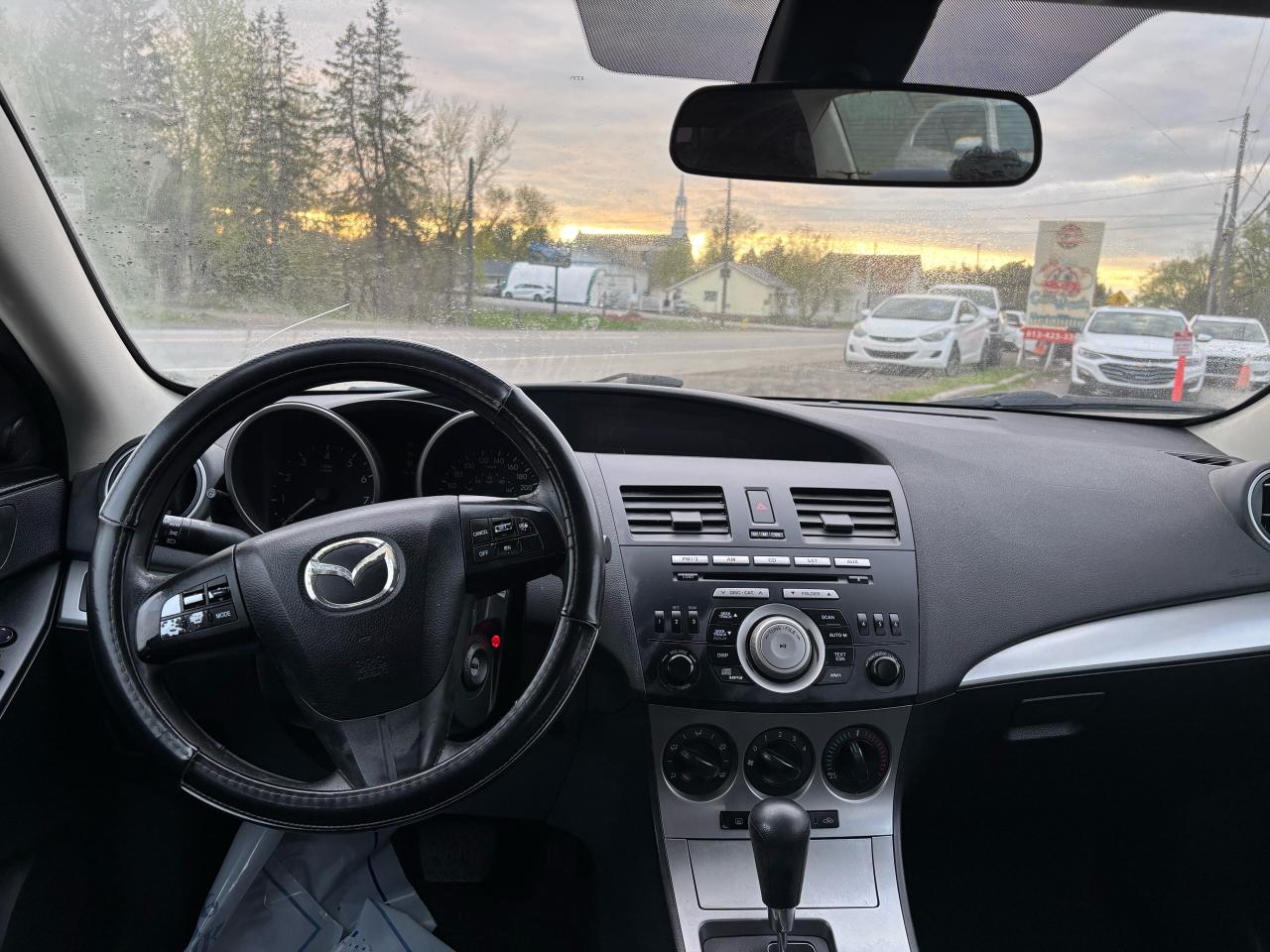 2011 Mazda MAZDA3 GS - Photo #13