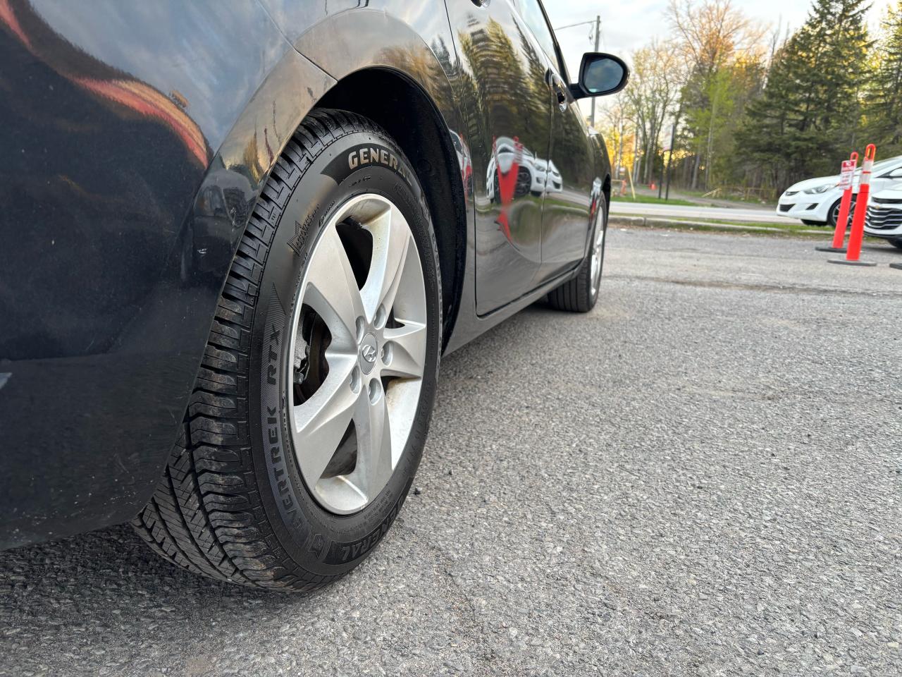 2011 Mazda MAZDA3 GX - Photo #18