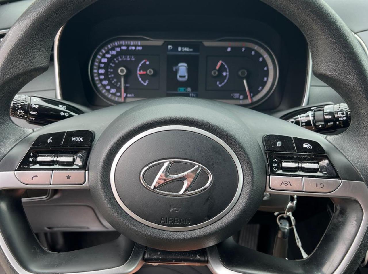2022 Hyundai Tucson Essential AWD - Photo #6