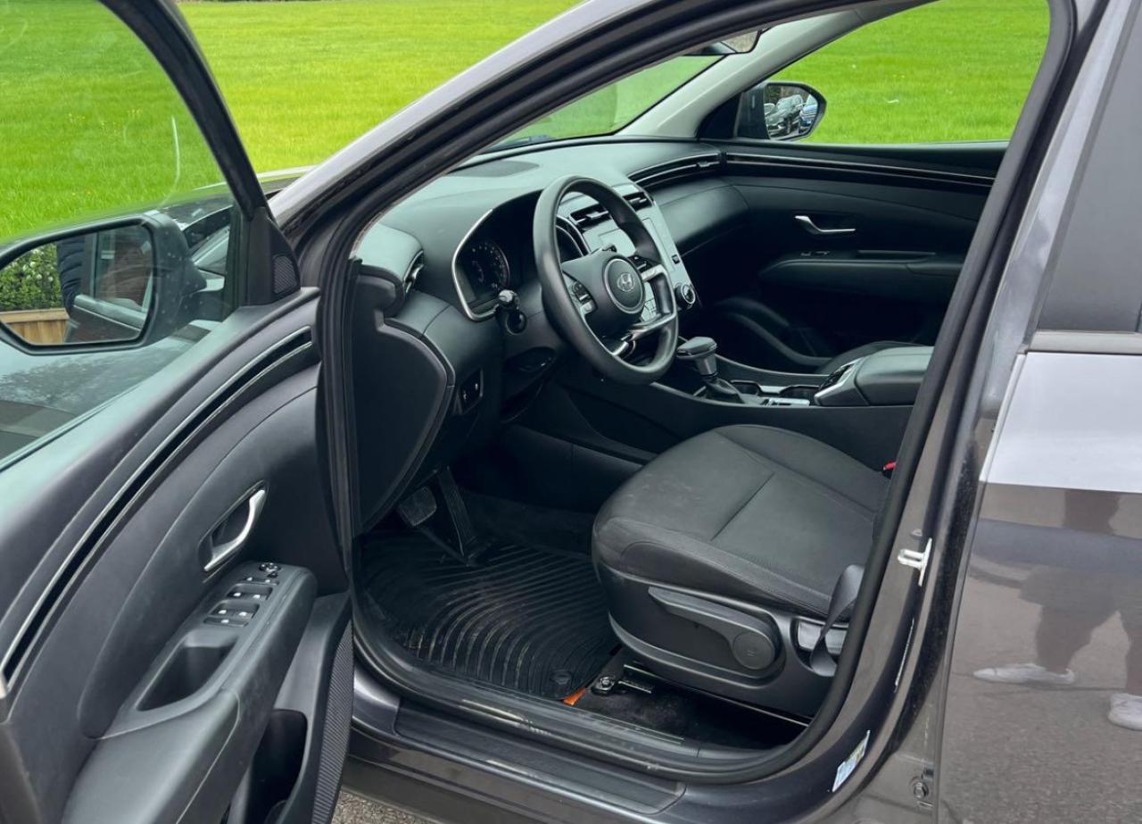 2022 Hyundai Tucson Essential AWD - Photo #5