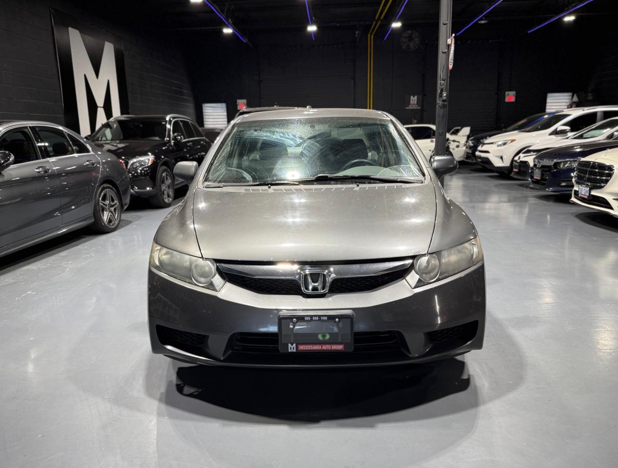 2011 Honda Civic DX-G - Photo #2